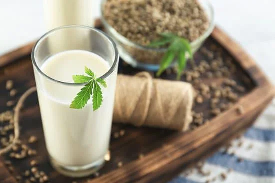 Lait de chanvre organiquement votre
